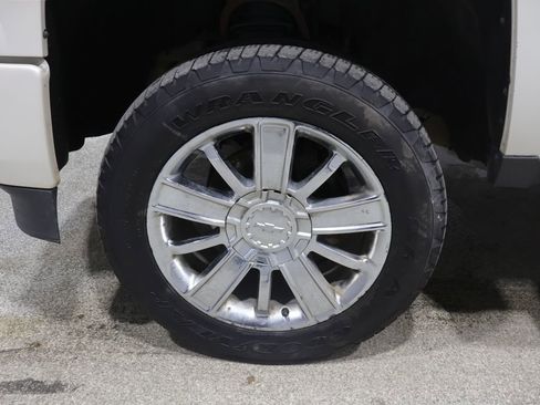 Used 2014 Chevrolet Silverado 1500 High Country AWD/4WD image 8