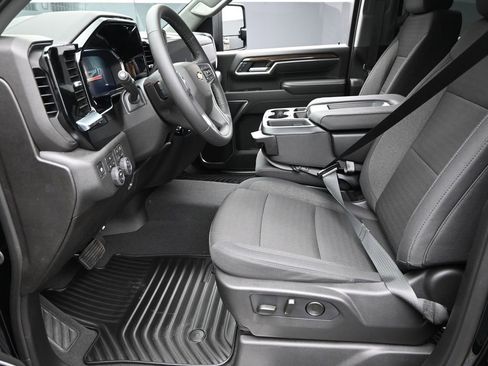 New 2026 Chevrolet Silverado 2500 LT w/ All Star Edition image 15