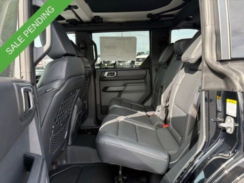 New 2025 Ford Bronco Badlands image 33