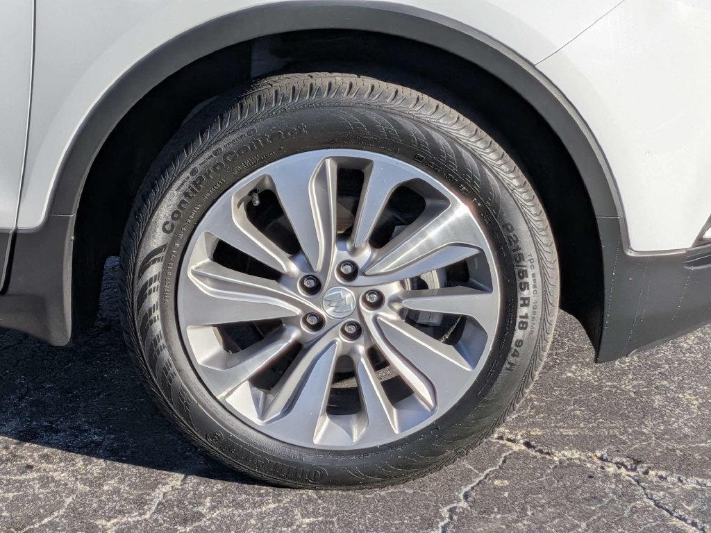 Used 2020 Buick Encore Preferred AWD/4WD image 11