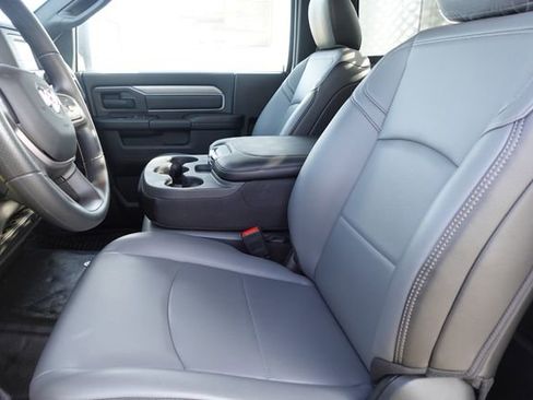 New 2024 RAM 2500 Tradesman w/ Chrome Appearance Group image 16