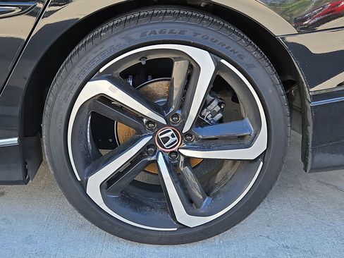 Used 2022 Honda Accord Sport image 7