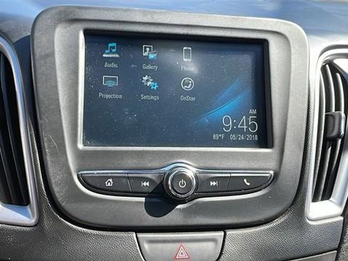 Certified 2017 Chevrolet Malibu LS image 19