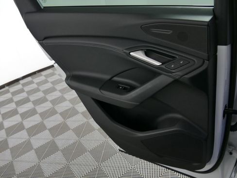 Certified 2025 Audi Q6 e-tron Premium w/ Convenience Package image 5