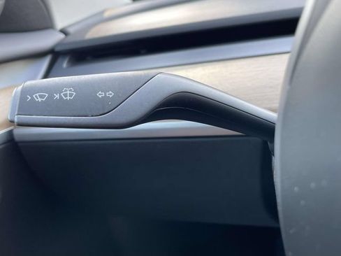 Used 2021 Tesla Model 3 Standard Range Plus RWD image 21
