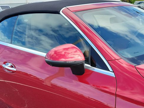 Used 2025 Mercedes-Benz CLE 300 4MATIC Cabriolet image 9