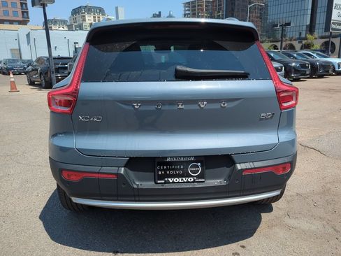 Used 2023 Volvo XC40 B5 Ultimate w/ Protection Package Premier AWD/4WD image 6