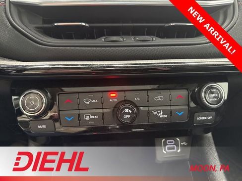 Used 2022 Jeep Compass Trailhawk w/ Sun and Sound Group image 30