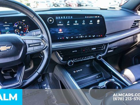 Used 2025 Chevrolet Tahoe LT AWD/4WD image 34