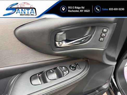 Used 2024 Nissan Murano SL w/ Cargo Package AWD/4WD image 13