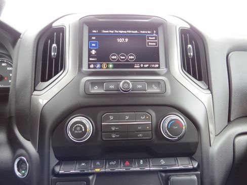 New 2026 Chevrolet Silverado 1500 Custom Trail Boss image 23