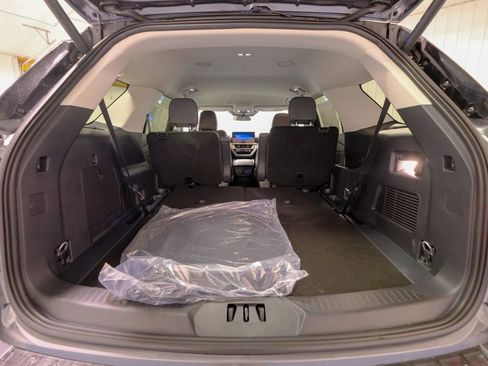 New 2026 Ford Explorer Active image 22