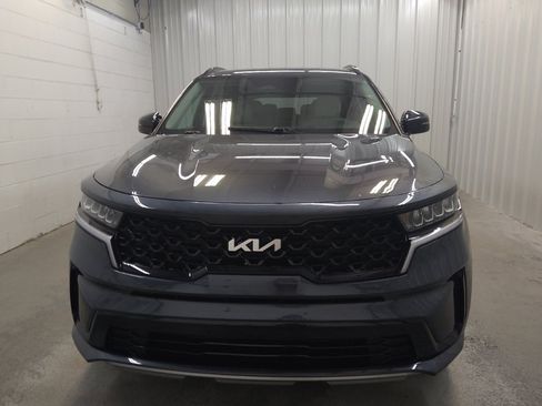 Used 2022 Kia Sorento S FWD image 15