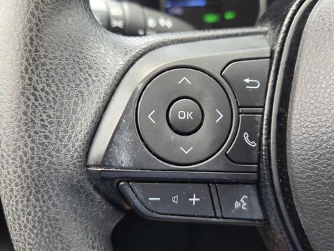 Certified 2020 Toyota RAV4 XLE AWD/4WD image 23