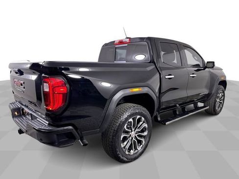 New 2026 GMC Canyon Denali image 14