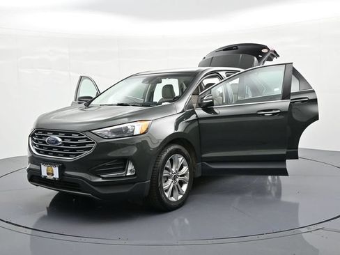 Used 2024 Ford Edge Titanium AWD/4WD image 34