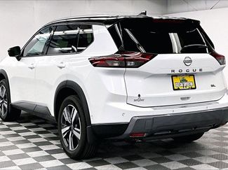 Used 2024 Nissan Rogue SL w/ SL Premium Package video 2