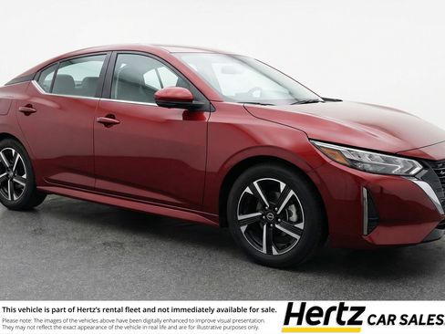 Used 2025 Nissan Sentra SV image 1