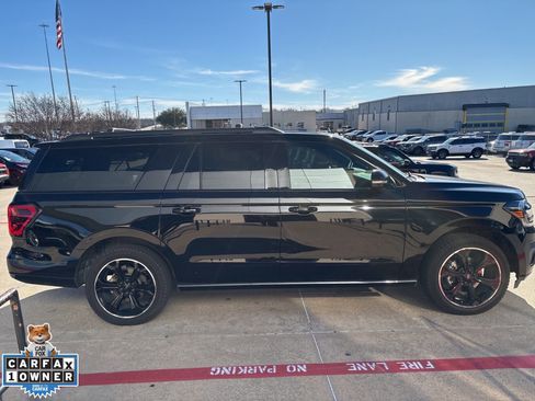 Used 2022 Ford Expedition Max Limited image 2
