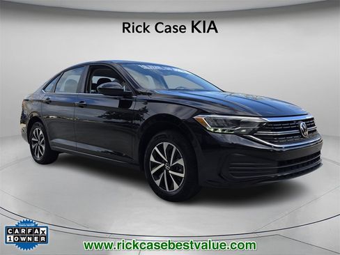 Used 2022 Volkswagen Jetta S image 9