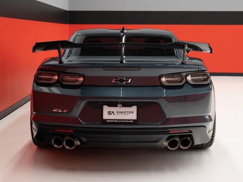 Used 2019 Chevrolet Camaro ZL1 RWD image 42