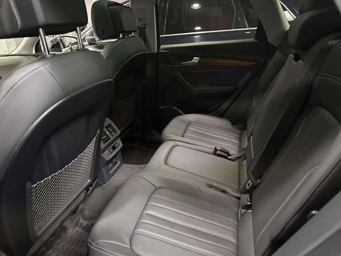 Used 2023 Audi Q5 2.0T Premium w/ Convenience Package image 24