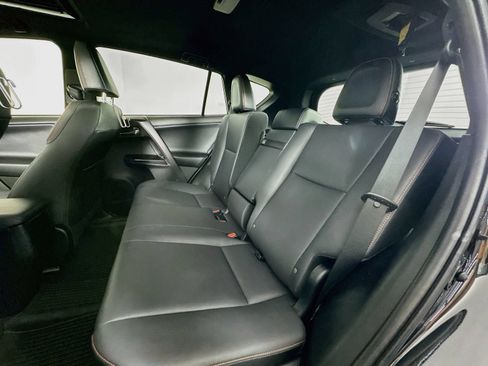 Certified 2018 Toyota RAV4 SE w/ Advanced Technology Package AWD/4WD image 25