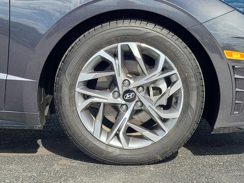 Used 2020 Hyundai Sonata SEL w/ Premium + Sunroof Package FWD image 11