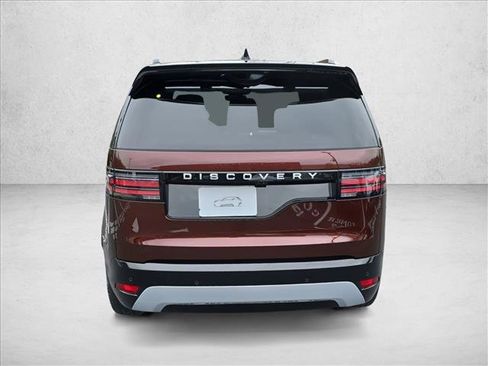 New 2026 Land Rover Discovery Limited Edition image 6