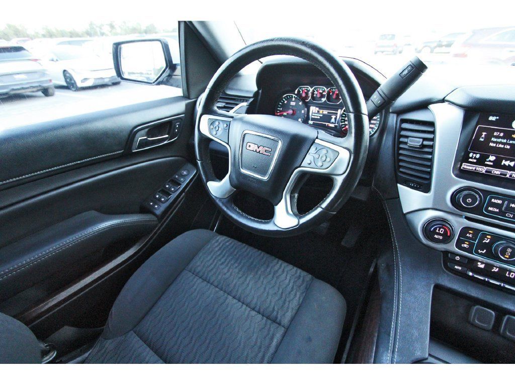 Used 2017 GMC Yukon SLE w/ Convenience Package RWD image 8