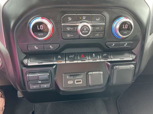 Used 2021 GMC Sierra 1500 SLT AWD/4WD image 57