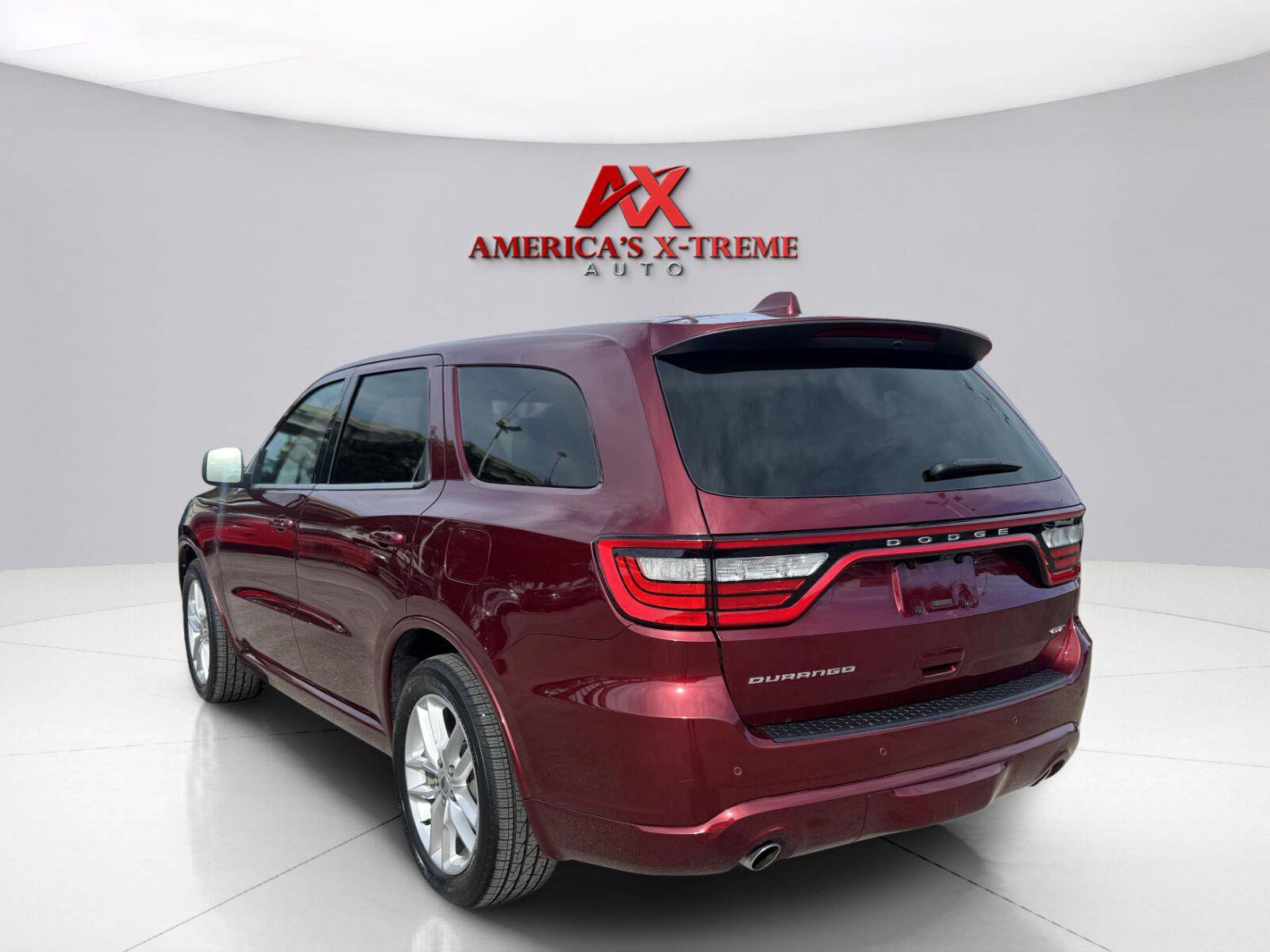 Used 2022 Dodge Durango GT w/ Trailer Tow Group IV RWD image 4