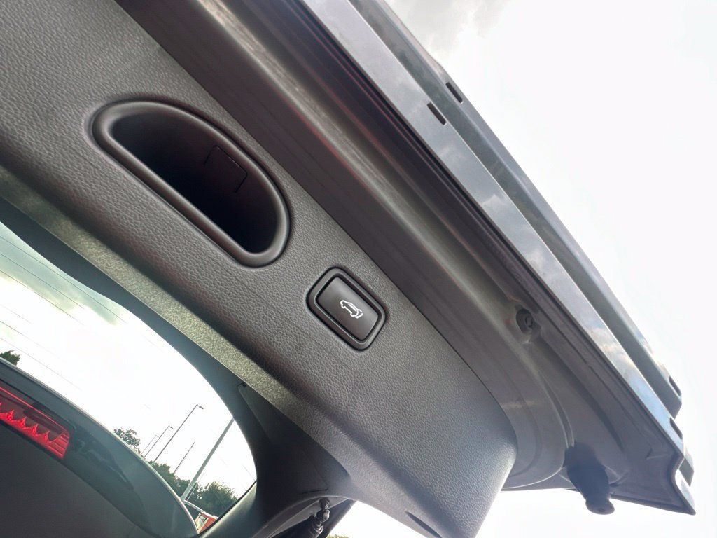 Used 2018 Hyundai Tucson Limited w/ Cargo Package FWD image 39