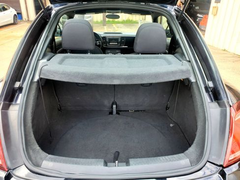 Used 2019 Volkswagen Beetle 2.0T S FWD image 46