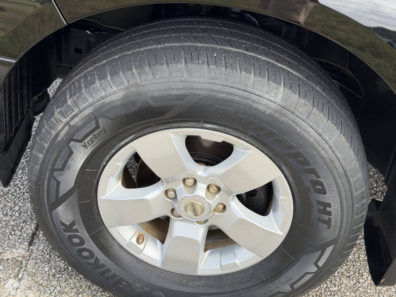 Used 2012 Nissan Frontier SV AWD/4WD image 30