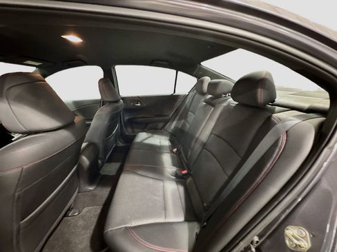 Used 2017 Honda Accord Sport Special Edition image 25
