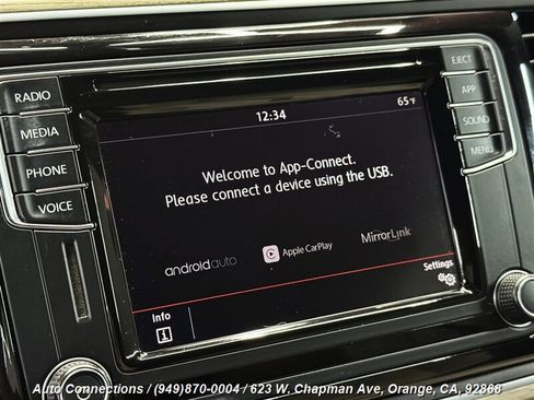 Used 2018 Volkswagen Beetle 2.0T Coast w/ Coast Lighting Package image 21