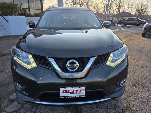 Used 2015 Nissan Rogue SL w/ SL Premium Package image 2