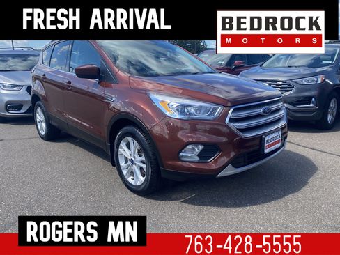 Used 2018 Ford Escape SEL AWD/4WD image 1