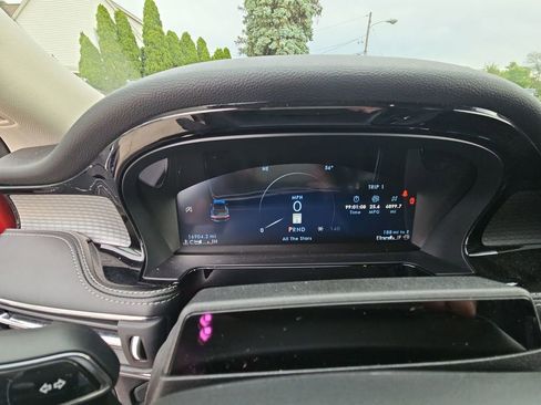 Used 2023 Lincoln Corsair AWD w/ Equipment Group 102A image 10