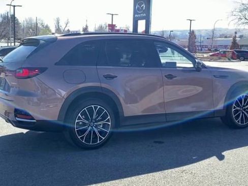 Certified 2025 MAZDA CX-70 Plug-In Hybrid w/ Premium Plus image 2