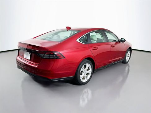 Used 2023 Honda Accord LX image 13