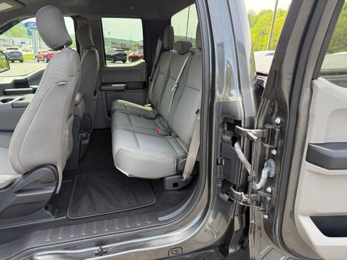 Used 2018 Ford F150 XLT AWD/4WD image 7