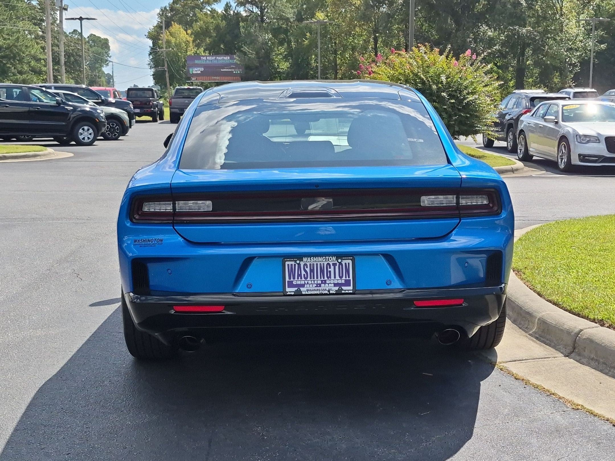 New 2027 Dodge Charger R/T AWD/4WD image 6
