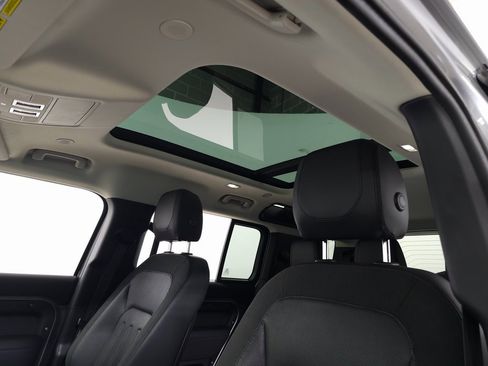 Certified 2021 Land Rover Defender 110 S image 18