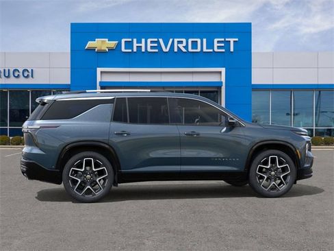 New 2026 Chevrolet Traverse High Country image 5