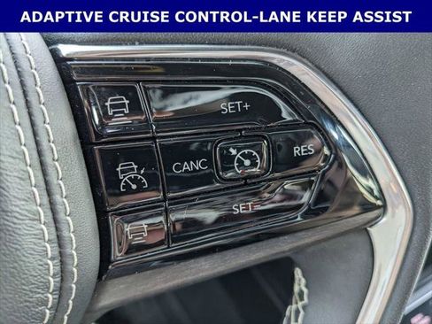 Certified 2025 Jeep Grand Cherokee L Overland AWD/4WD image 16