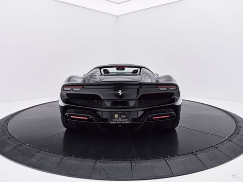 Used 2024 Ferrari 296 GTS RWD image 18