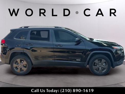 Used 2017 Jeep Cherokee 75th Anniversary AWD/4WD image 4