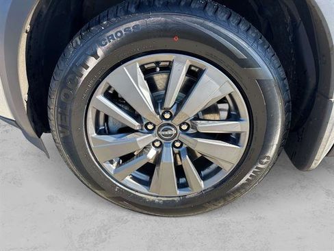 Certified 2023 Nissan Pathfinder S image 5